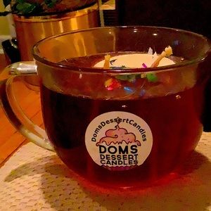 Dom’s Dessert Candles burgundy one size